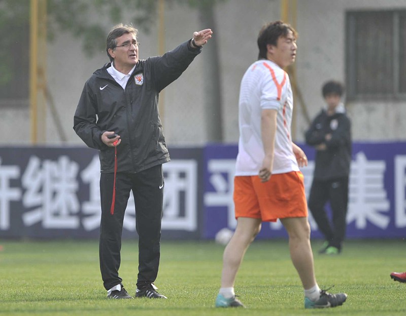 战无不胜，球队雄心勃勃风采十足