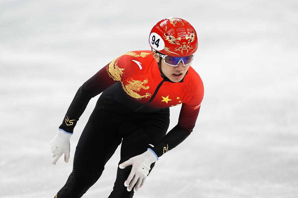 爱体育官方网站-短道速滑新星强势夺冠